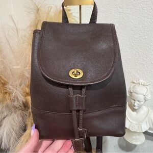 Vintage Coach Brown Leather Daypack Backpack Turnlock — Style 9960 - No Hangtag